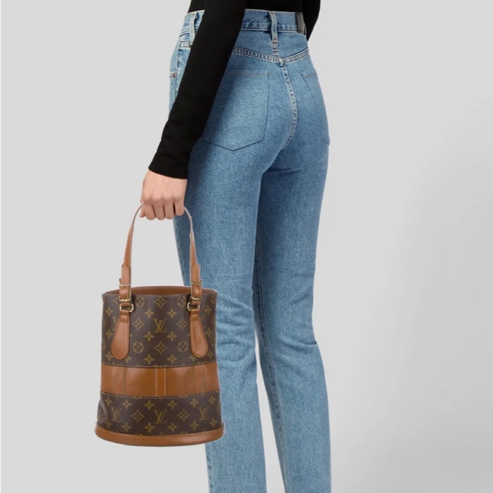 Louis Vuitton Monogram Marais Bucket bag